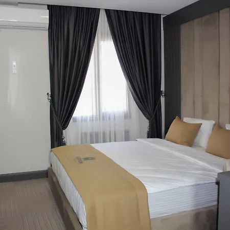 Hotel Aram Adalar
