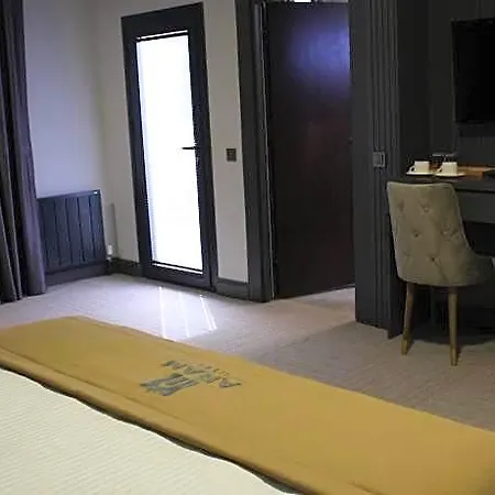 Hotel Aram Business & Luxury 3*