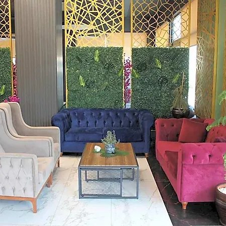 Aram Business & Luxury 3*