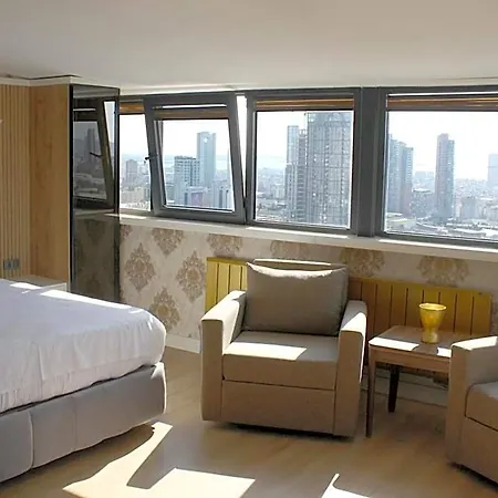 Hotel Aram Business & Luxury 3*
