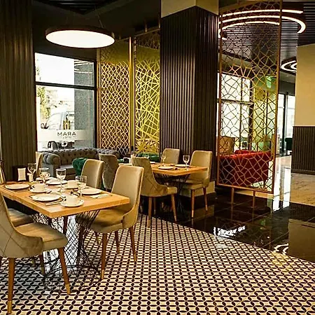 Hotel Aram Business & Luxury 3*